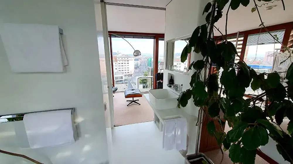 Bathroom of the LoftCube at Hotel Daniel Graz