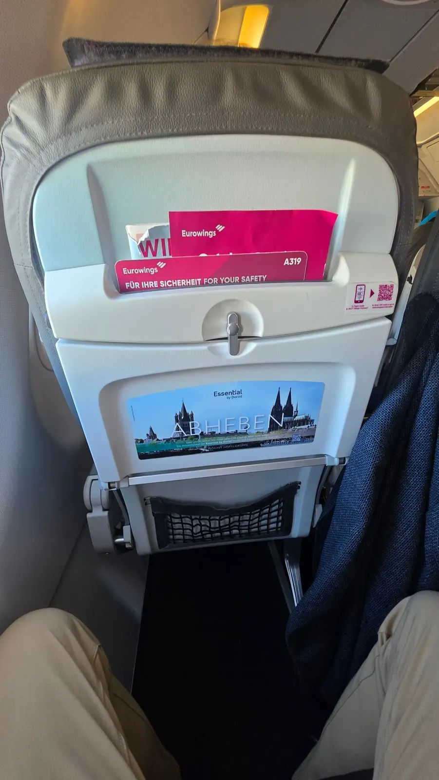 Legroom in Eurowings Biz-Class on the A319