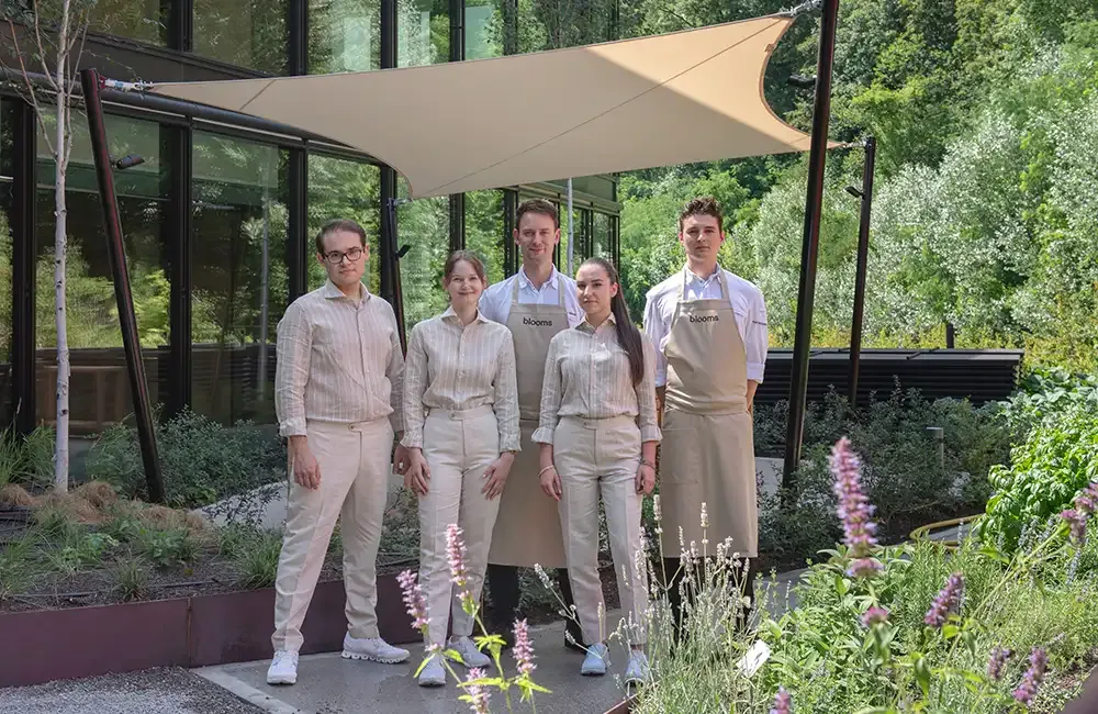 The team of Das Blooms in Zurich