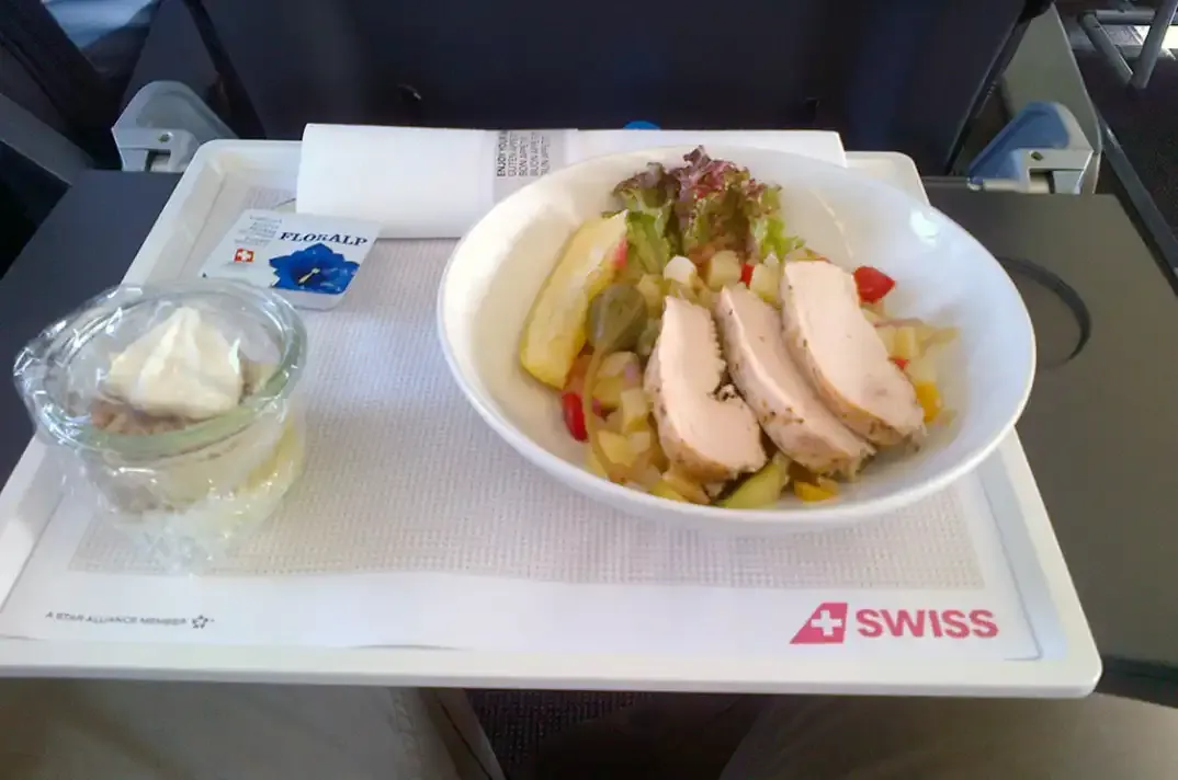 SWISS Business Class meal on the flight from Zurich to Frankfurt
