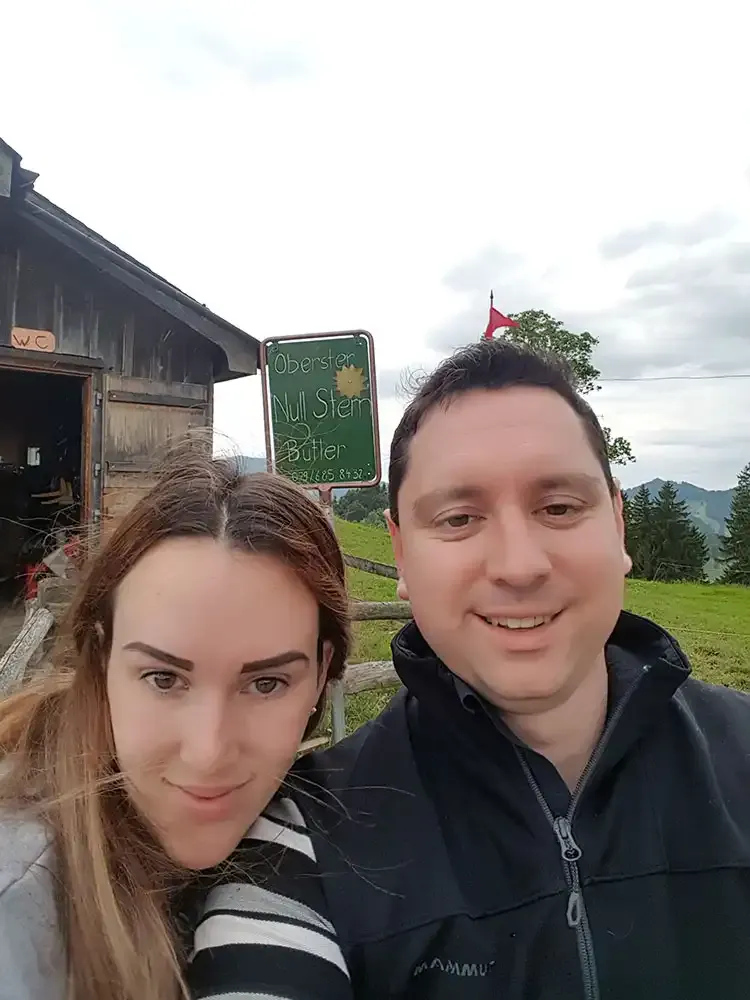 Selfie at the Null Stern butler's sign