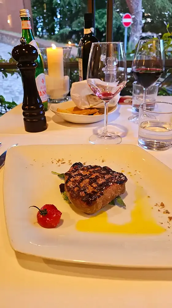 Grilled fillet at Ristorante Lazaroun