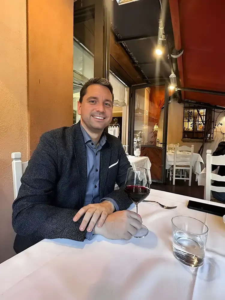 Roger Hohl at Ristorante Lazaroun