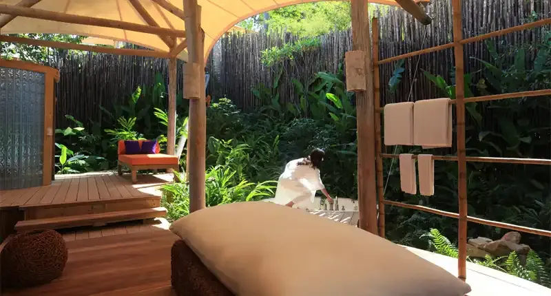 Outdoor bathroom of a villa at Soneva Kiri