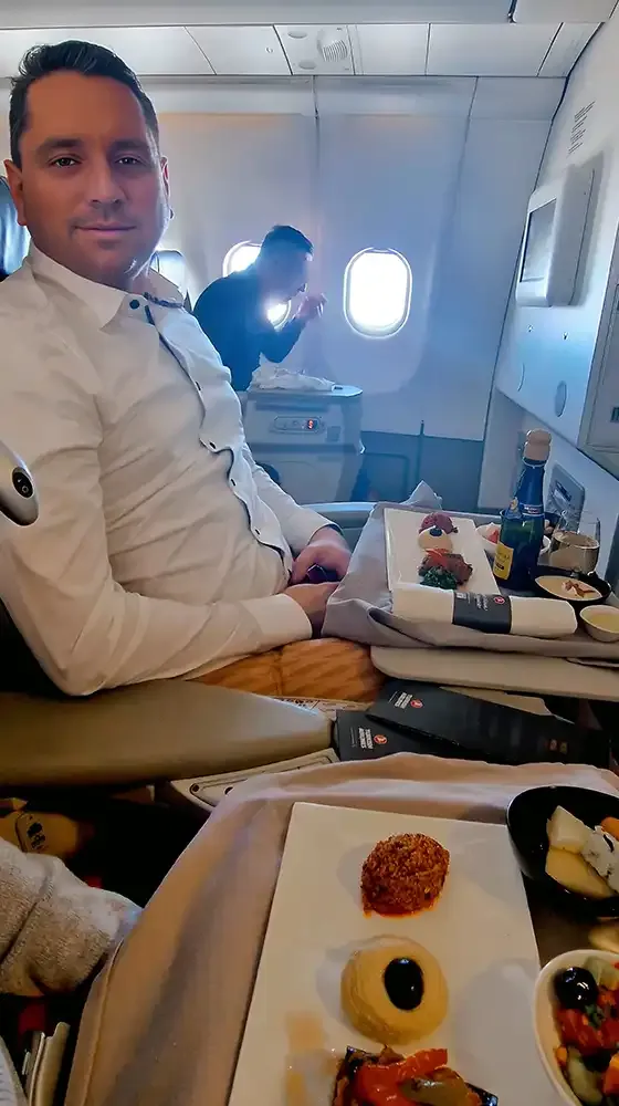 Roger Hohl during the meal service in Turkish Airlines A330-200 Business Class